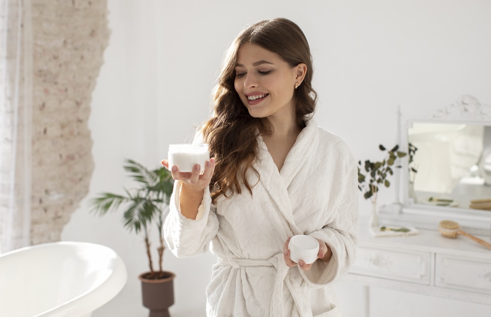 woman-doing-her-selfcare-ritual